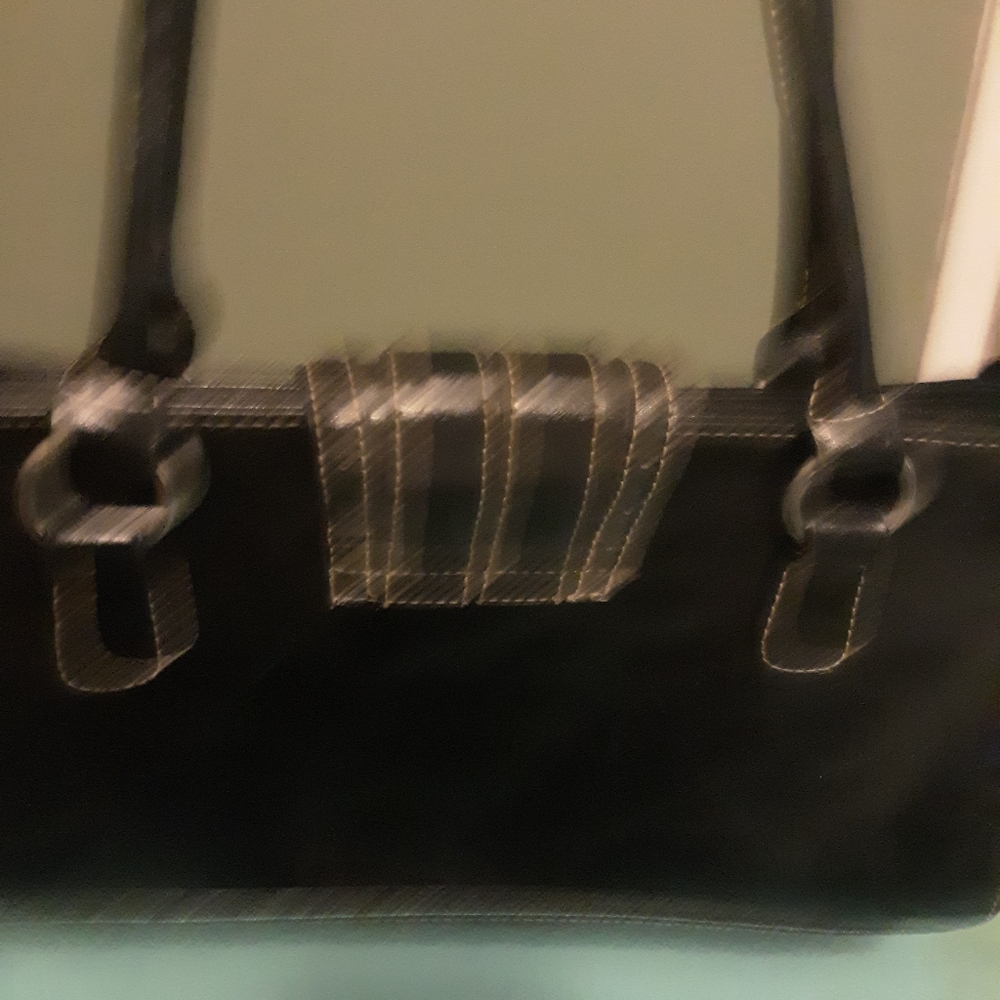 Purse - Picture 2 of 3